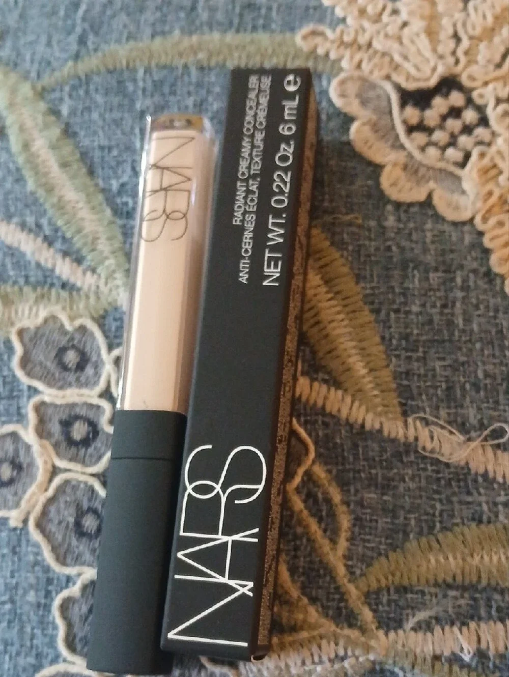 NARS Radiant Creamy Concealer - Light Vanilla